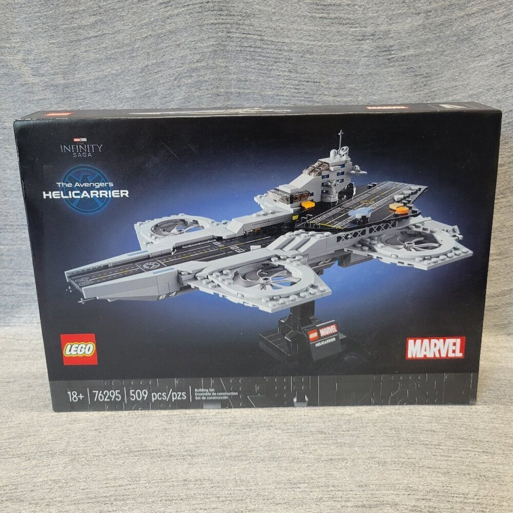 Lego Marvel 76295 The Avengers Helicarrier